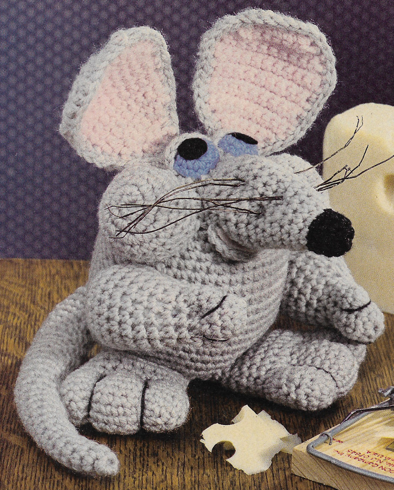 Funky Mouse Toy crochet pattern instructions