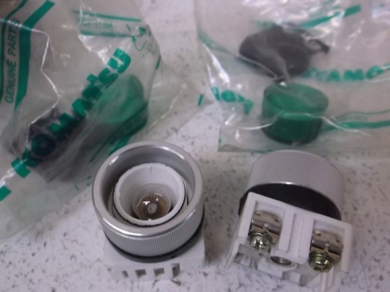 KOMATSU 97302-10210 COMMAND SWITCH NSMP