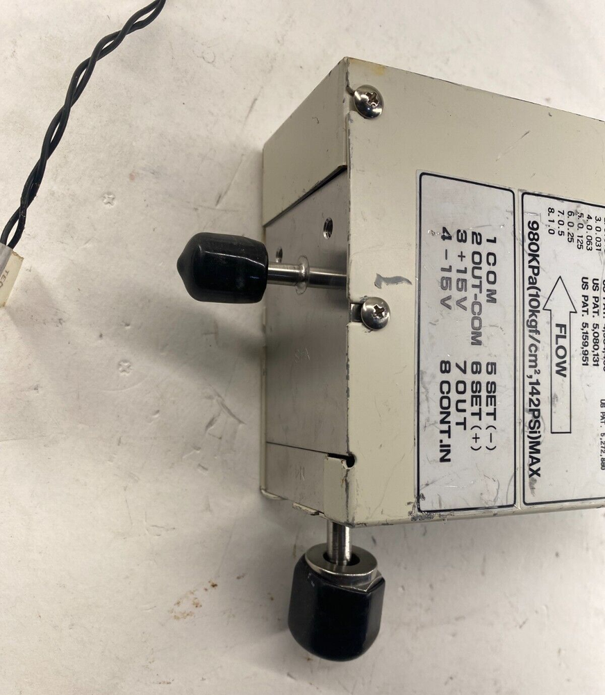 LINTEC LM-1100-8 1.5 g/min LIQUID FLOW CONTROLLER