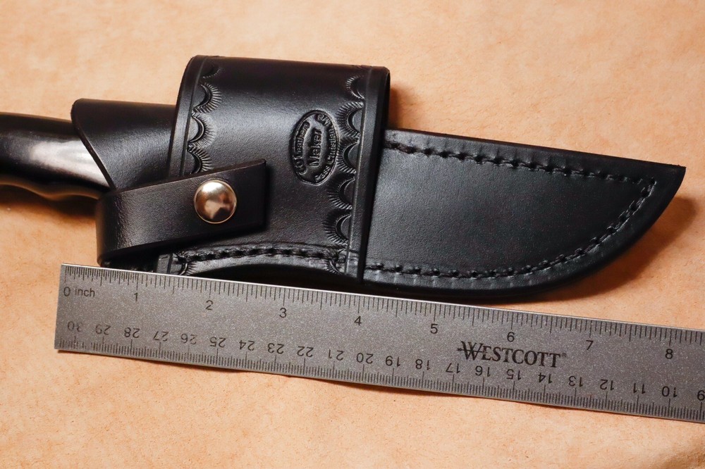 Custom Black Leather Crossdraw Sheath for Buck 119