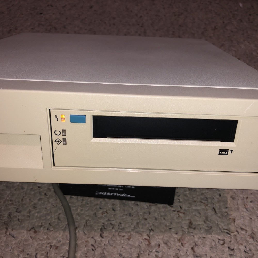 IBM Type 7208-012 External SCSI Tape Drive