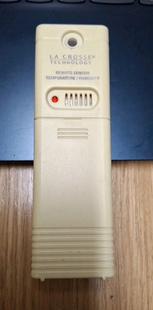 TX141TH-BV3 La Crosse Technology Wireless Temperature & Humidity Sensor