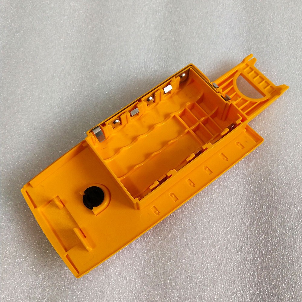 1PCS 287/289 Battery Compartment for