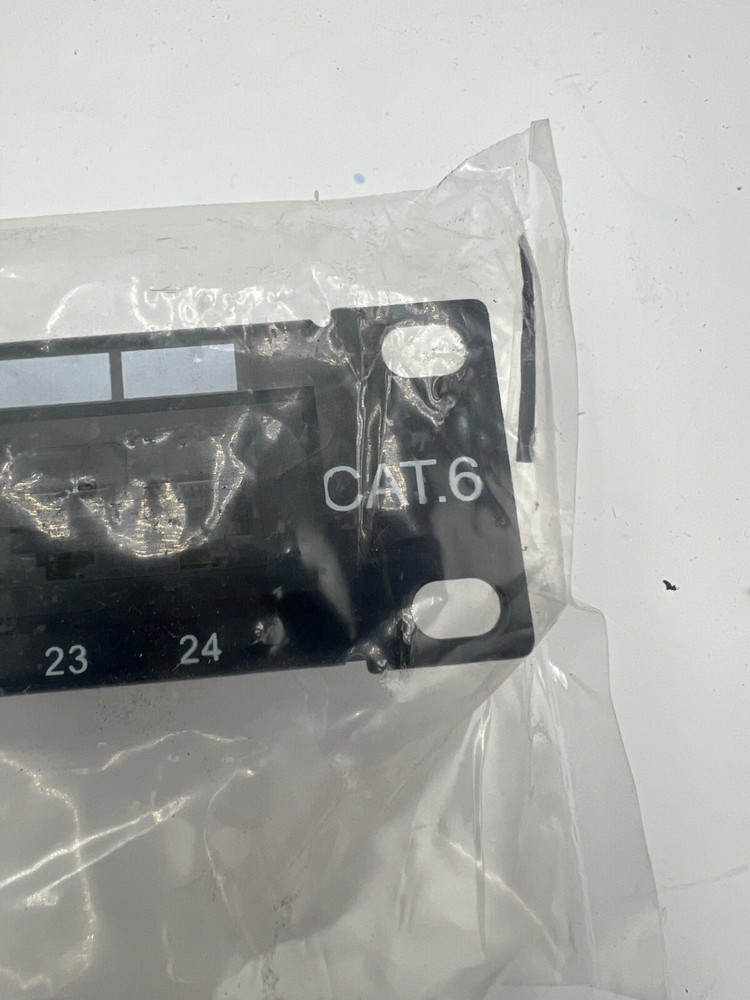 Genuine Iwillink Cat6 RJ45 Rackmount Wall Mount Patch Panel Black