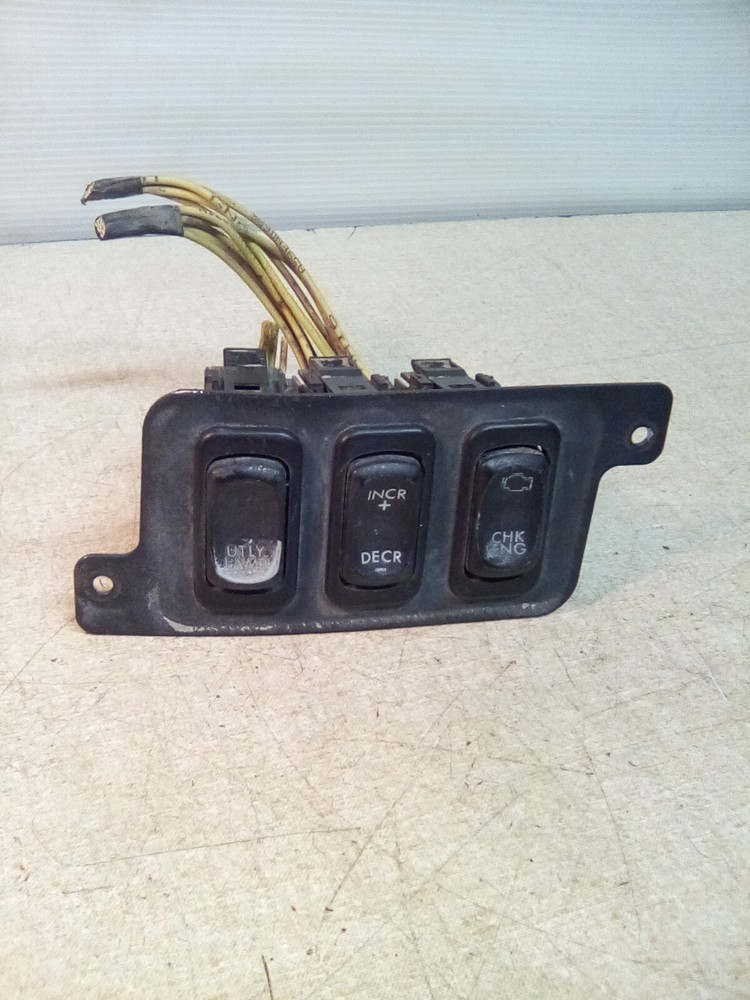 Freightliner Columbia 120 Switch Panel