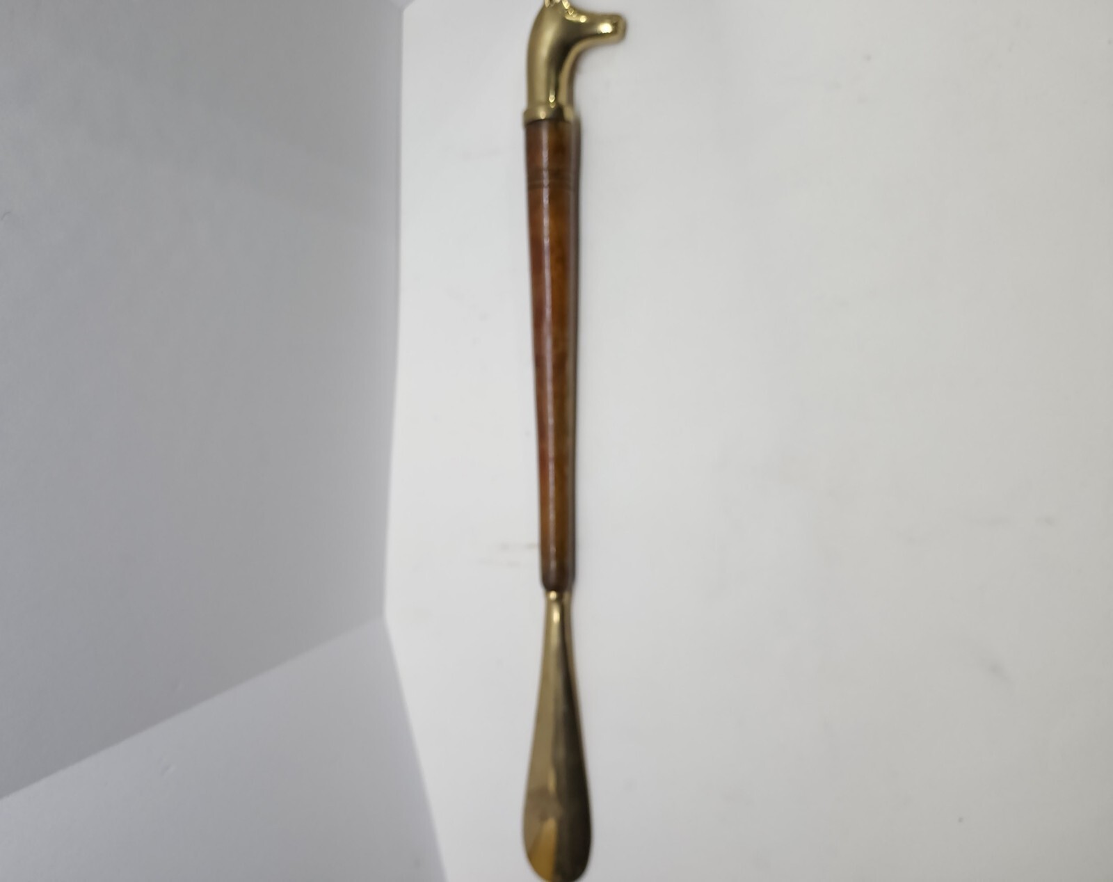 20" Shoe Horn Horse Head Handle Golden in Brass & Wood Shaft