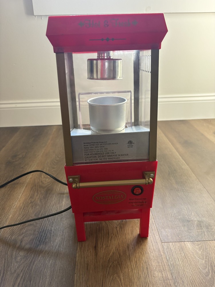 Nostalgia Electrics Old Fashioned Red Kettle Popcorn Maker