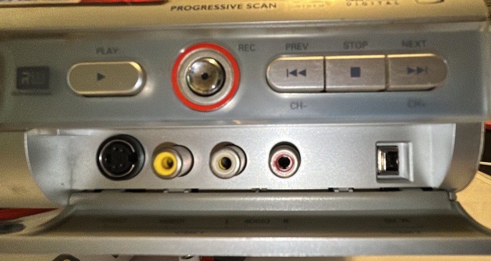 Phillips DVD Recorder Player - Model DVDR615/17 With Remote Read