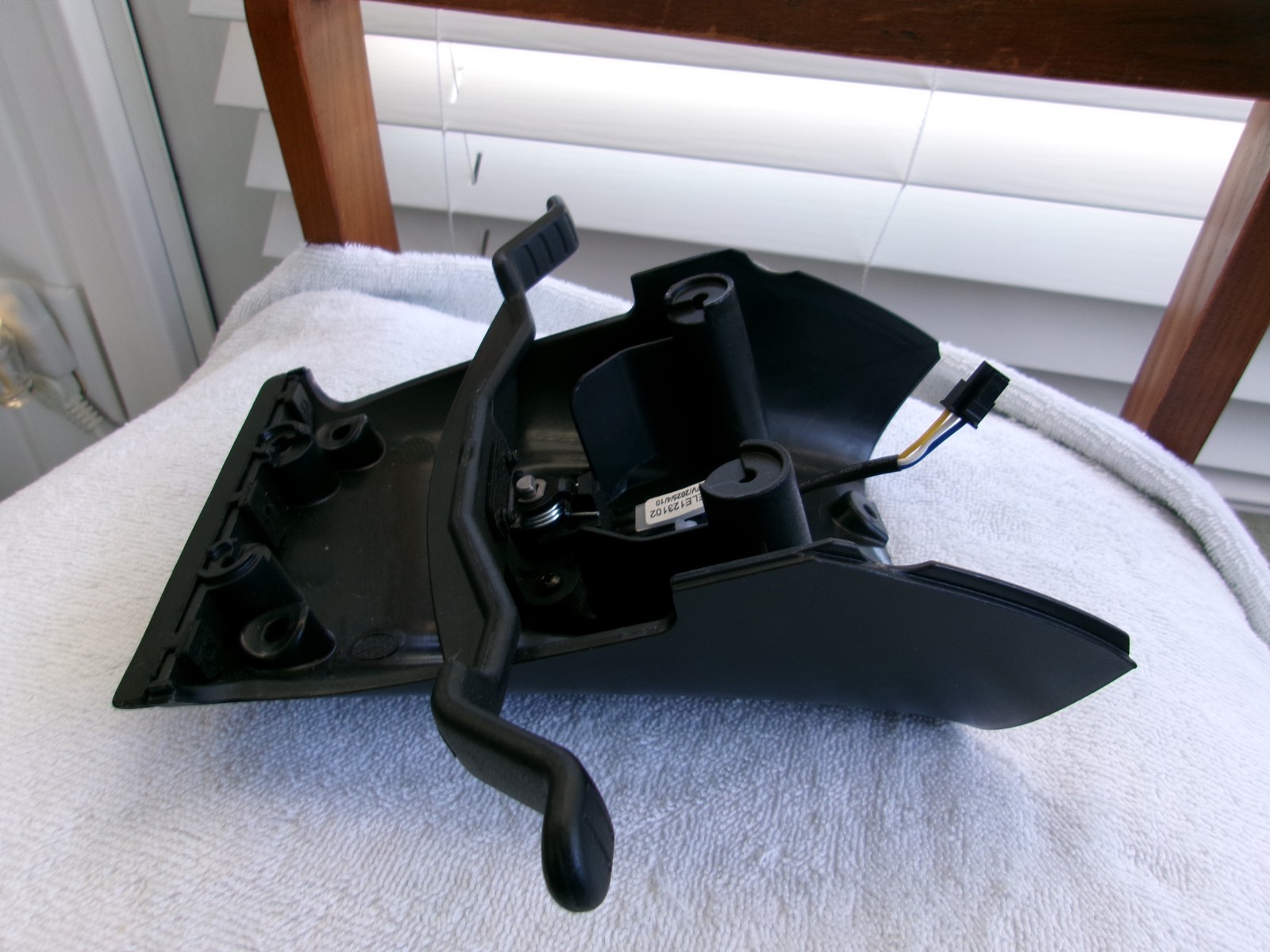 Back Shroud with Throttle Pot and Lever for Victory 9 & 10 & Pursuit 2 #6126