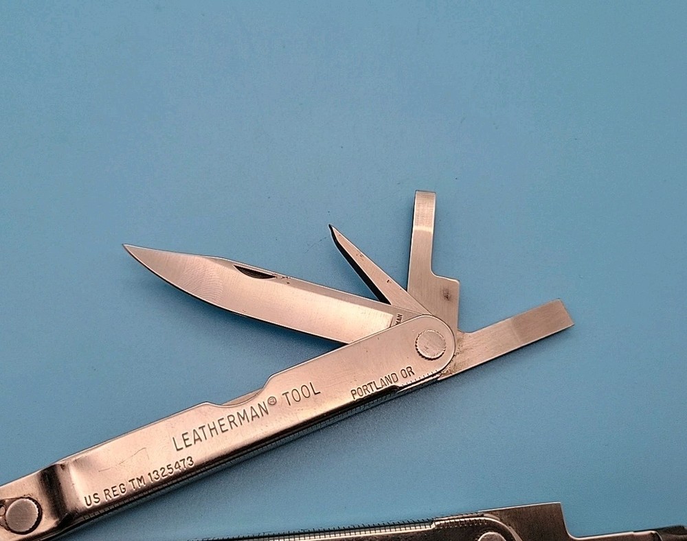 Leatherman PST Multi-Tool - Pliers, Knife, File, Screwdrivers - No Date Code