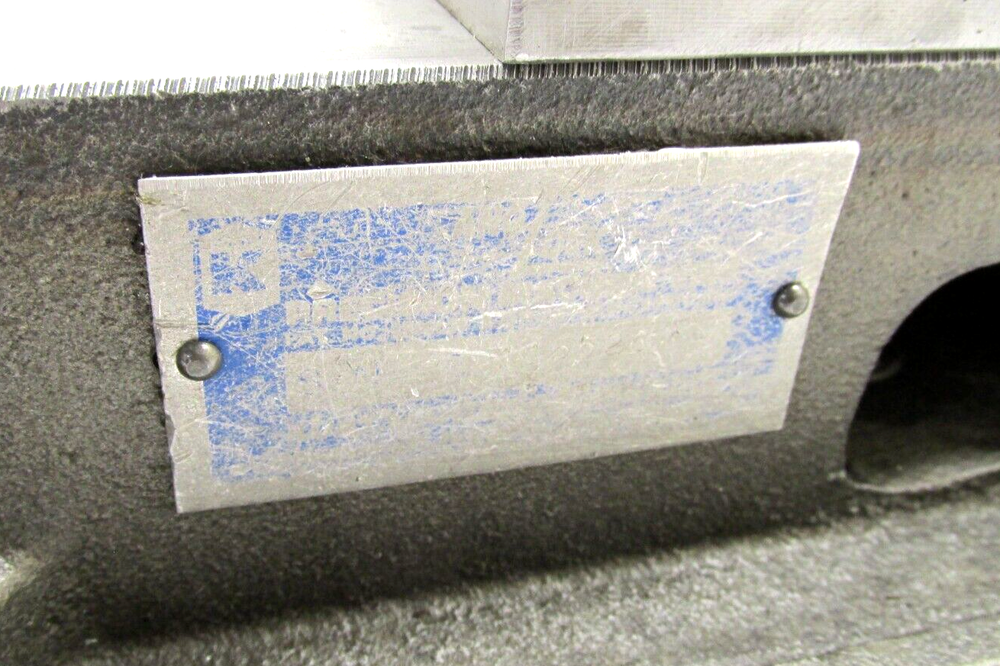 KURT ANGLOCK 6" MILLING MACHINE VISE - #D60