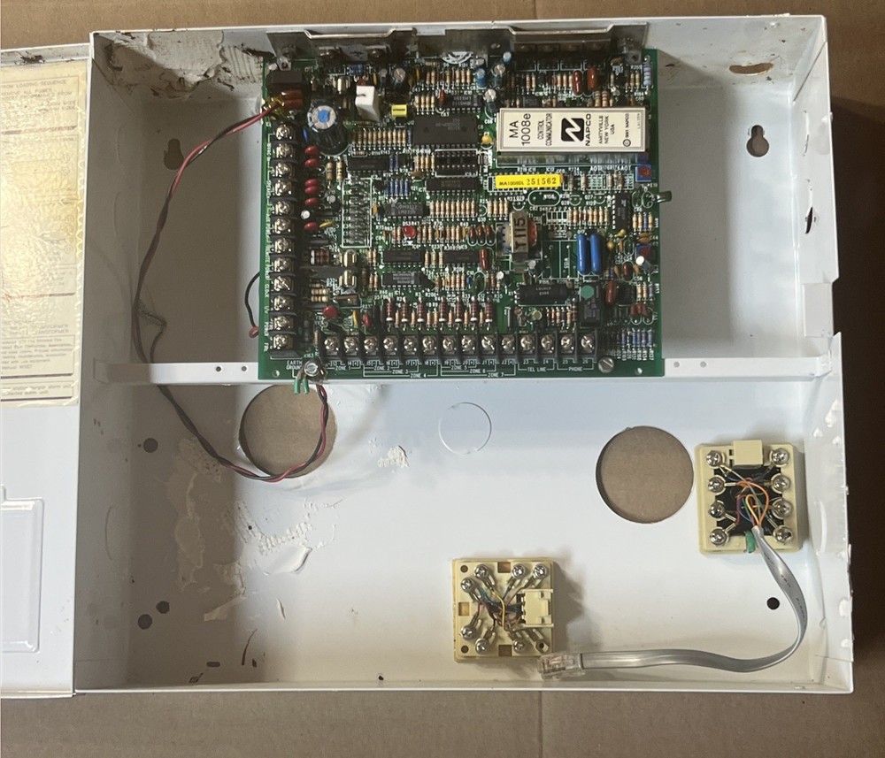 Napco MAGNUM ALERT 1008e/1008eM Security System Alarm