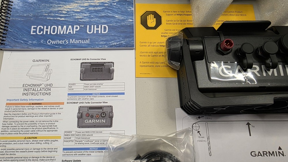 Garmin ECHOMAP UHD 72sv Chartplotter Fishfinder 7" Display – New Open Box.