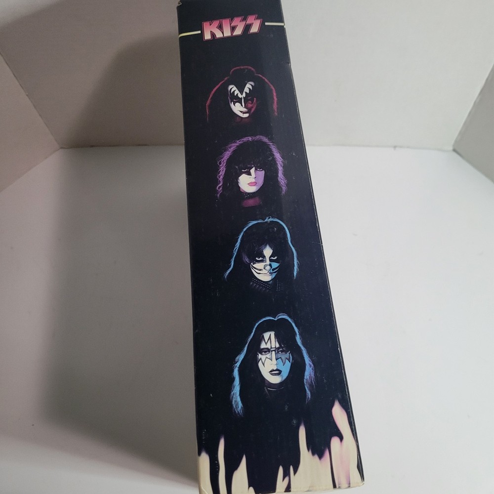 KISS Vintage 1998 SPENCER GIFTS Pendulum Wall Clock