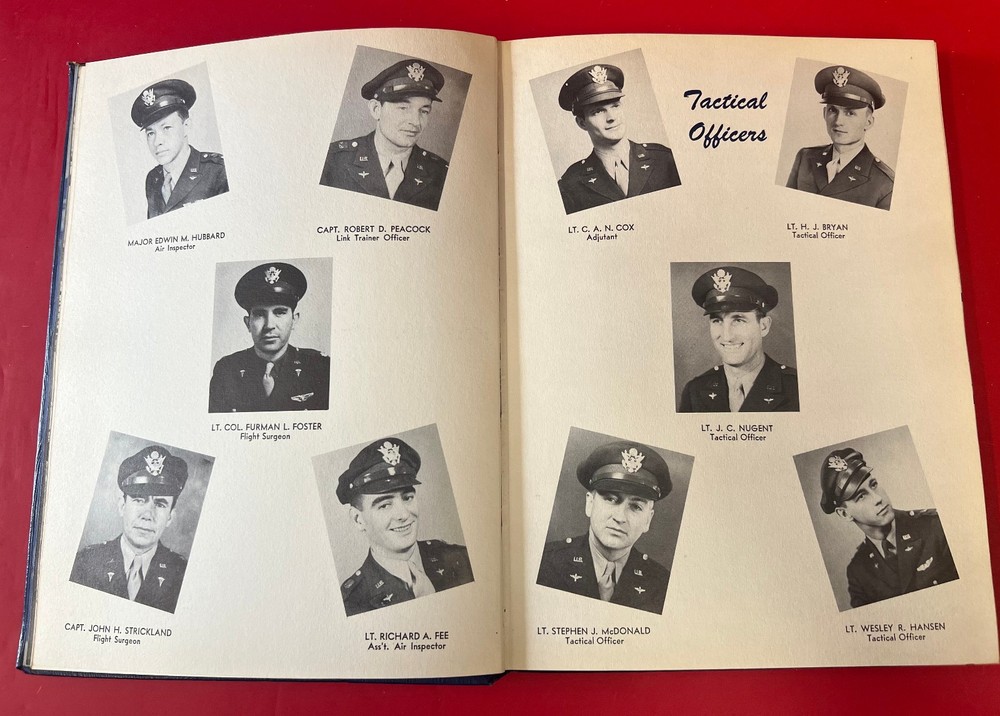 BLACKLAND ARMY AIR FIELD CLASS BOOK 44 C-ADVANCED MULTI-ENGINE