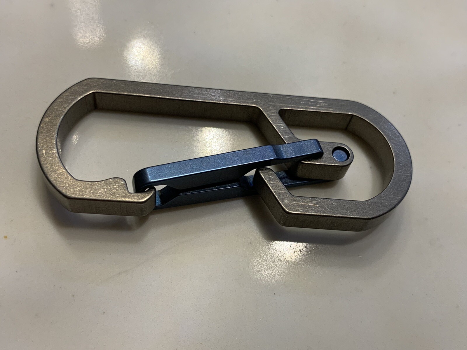 Titanium Carabiner Snap Spring Hook Clip, EDC Keychain, Key Ring, Blue Anodized