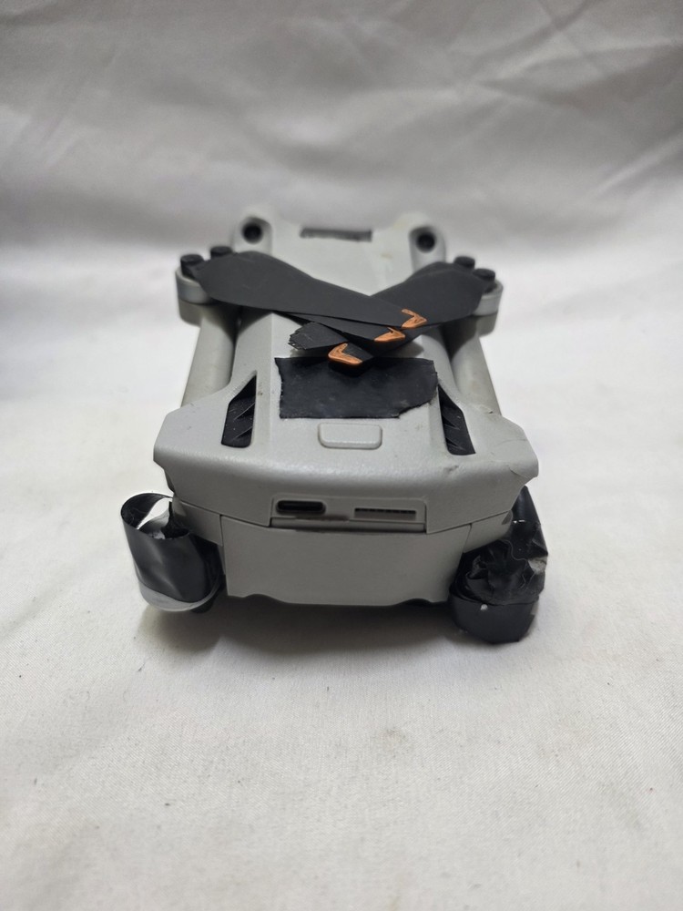 DJI Mini 3 Drone w/ Controller & Case – Video & Zoom Powers On-Gimbals Broken