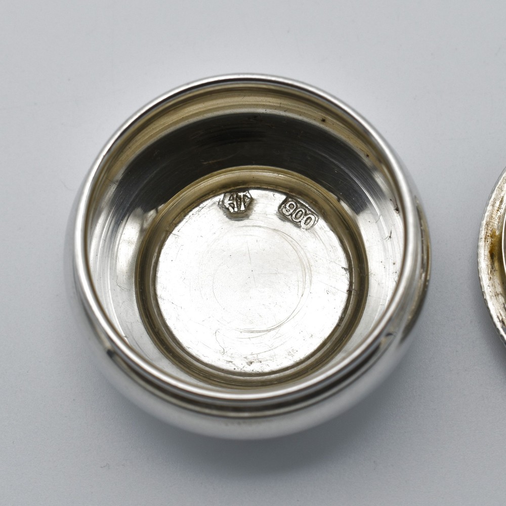 Vintahe Solid Silver Pill Pot Continental Silver