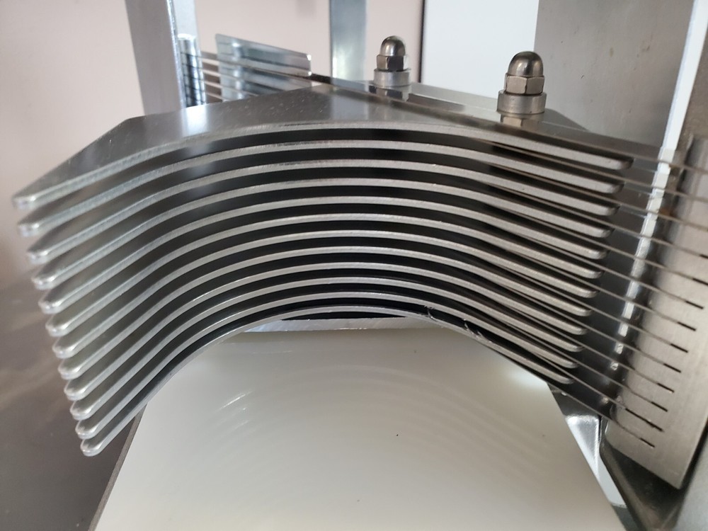 Kattex Tomato Slicer. 3/16"