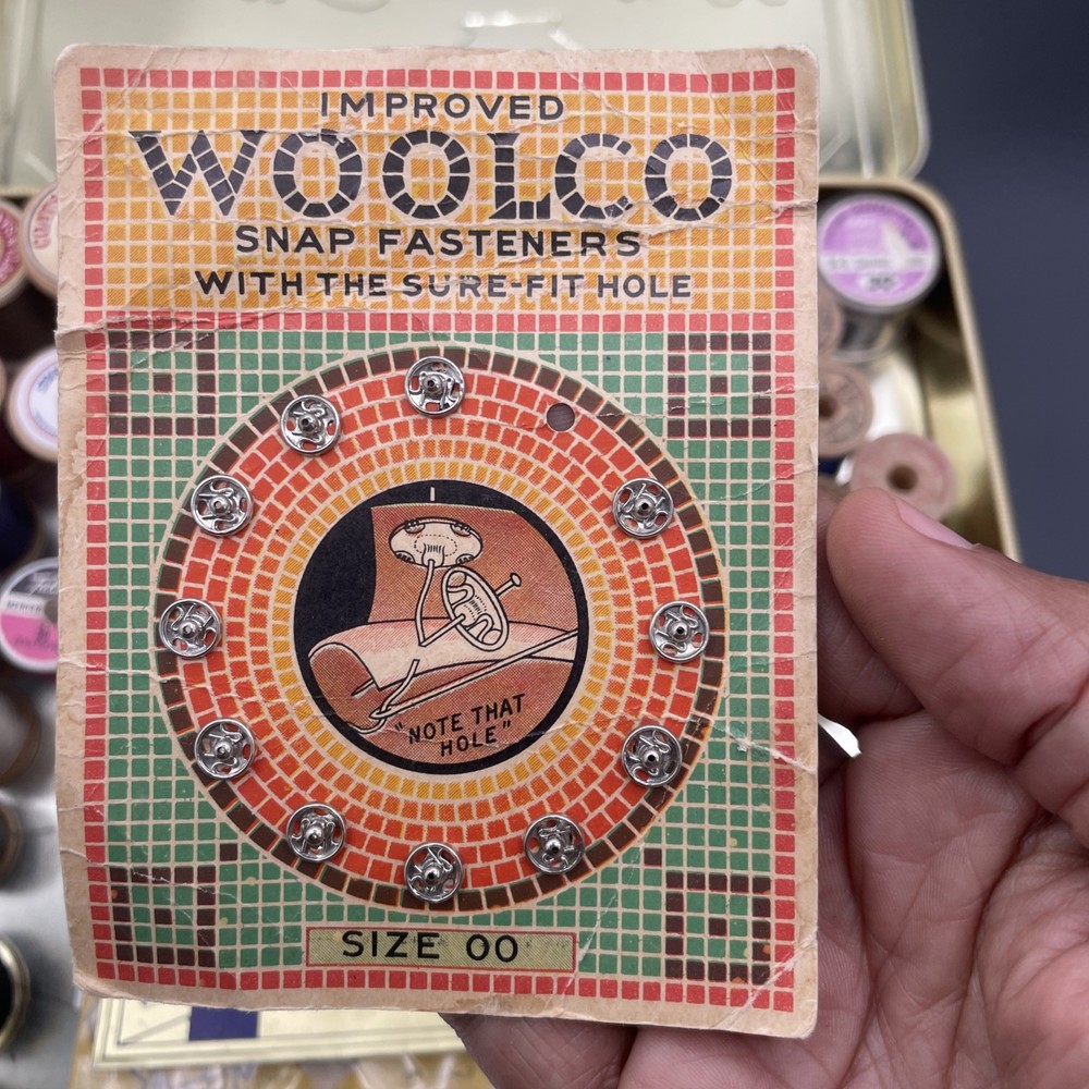 Vintage Thread In Whitmans Tin Wooden Spools
