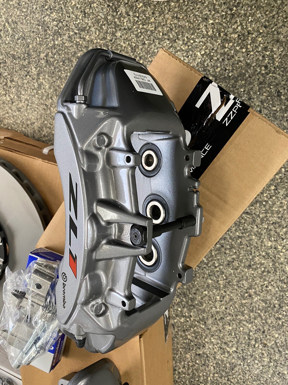 2016+ Chevy Camaro ZL1 Brembo Front 6 Piston Brake caliper Upgrade Kit