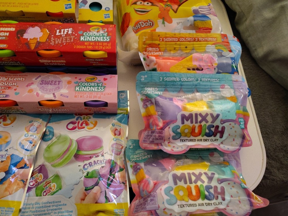 Play-Doh LOT 15 Items