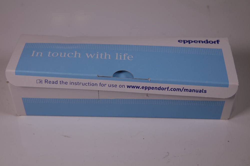 Eppendorf Reference 2 Fixed Volume Pipette Pipet 2mL New, Open Box