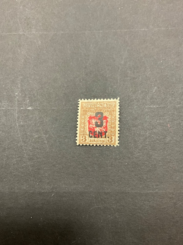 Stamps Lithuania Scott #121 hinged