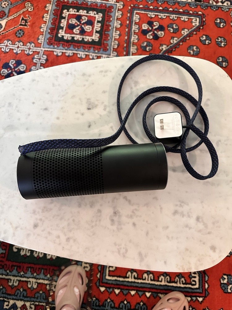 EUC Amazon Echo 1st Generation Bluetooth Speaker Black Smart Assistant