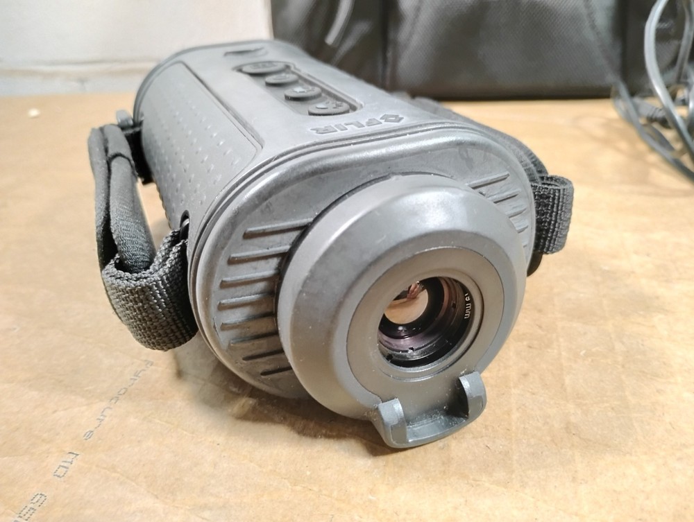 Flir HS-324 Command 19mm Thermal Camera NTSC 30Hz - READ DESCRIPTION