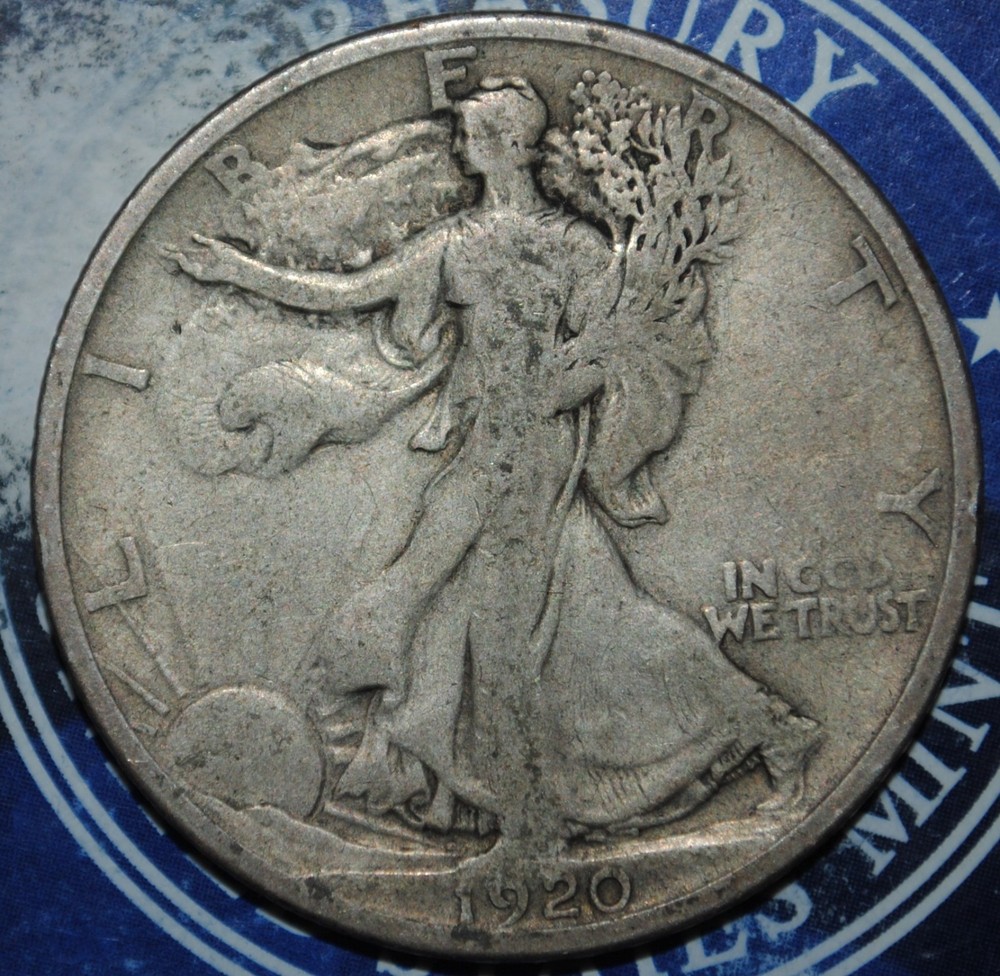 1920 S Half Dollar Silver Walking Liberty {{{3C49