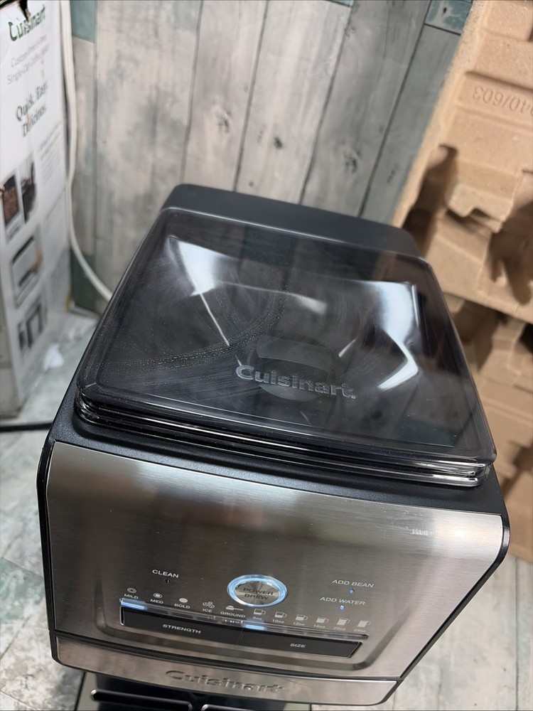 Cuisinart Custom Grind & Brew Single-Cup Coffee Maker DGB-30