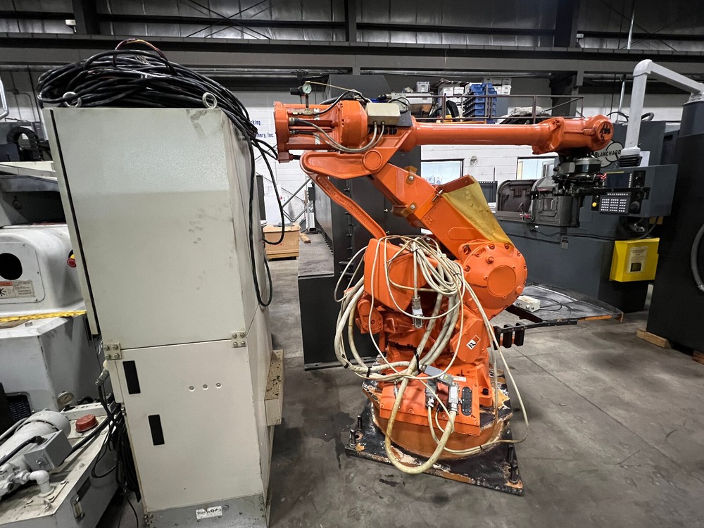 6 AXIS ABB ROBOT, MODEL IRB-4400, M99 CONTROL, PENDANT, 2000