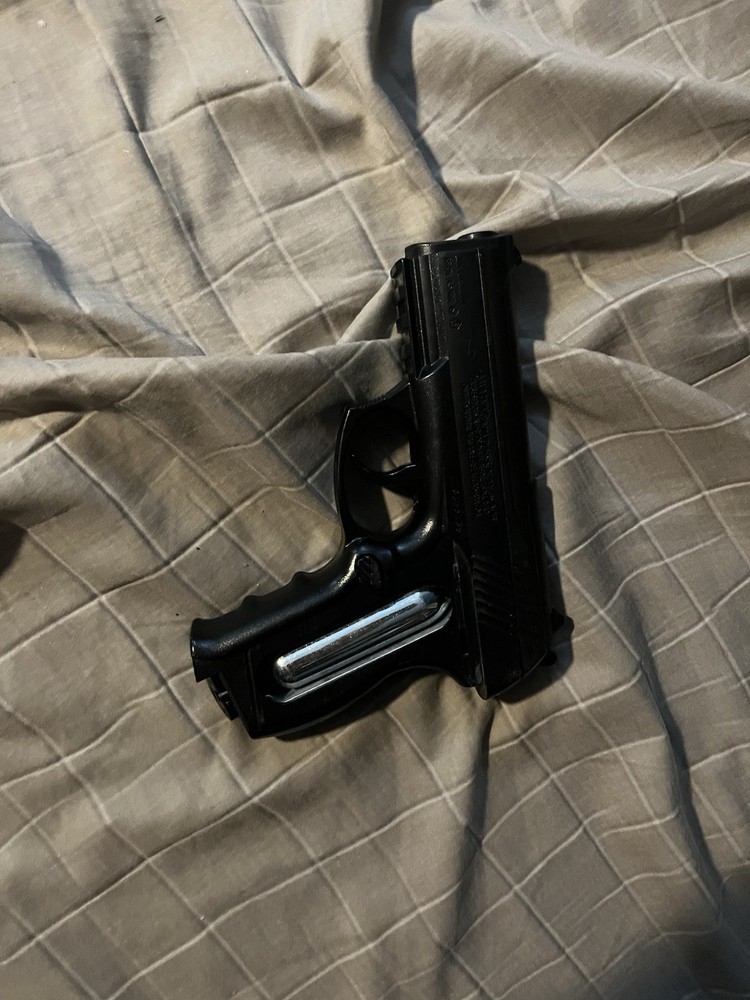 bb pistol