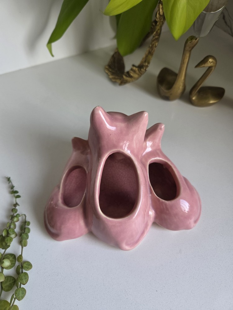 Vintage Ceramic Pink Triple Three Cat Planter