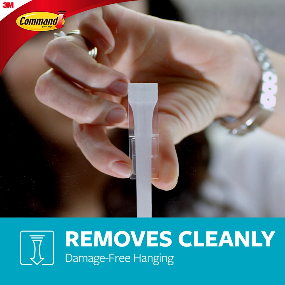 Command Bath Hook with Damage Free Strips for Towel and Accessory Storage
