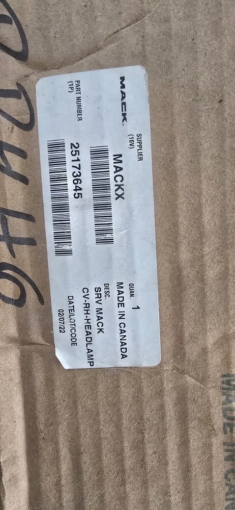 Mack Right Headlamp Part # 25173645