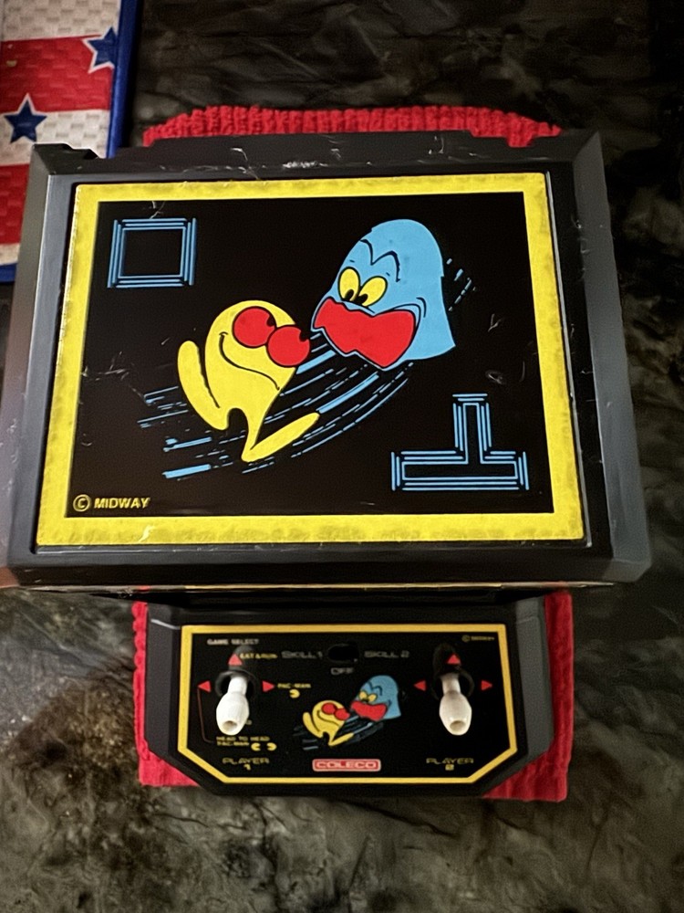 PAC-MAN-MIDWAY ARCADE 1981 beautiful display GAME DOESNT WORK