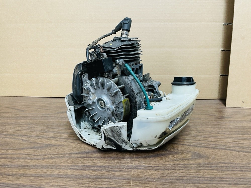 STIHL FS240R String Trimmer Engine / Project - Turns Over Great Look & Read 🔧