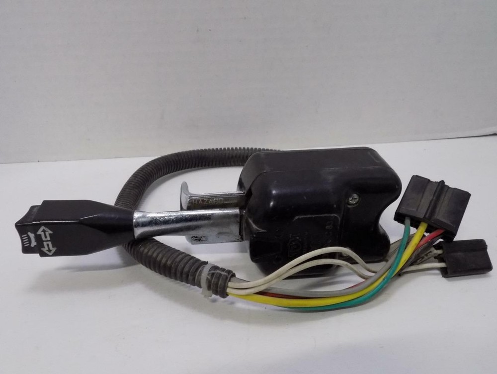 Volvo 3081634 Turn Signal Used