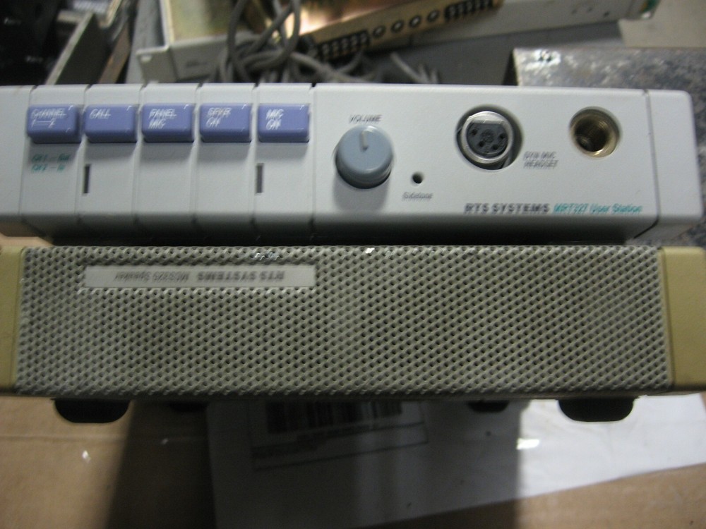 RTS / Telex 327 two channel speaker station
