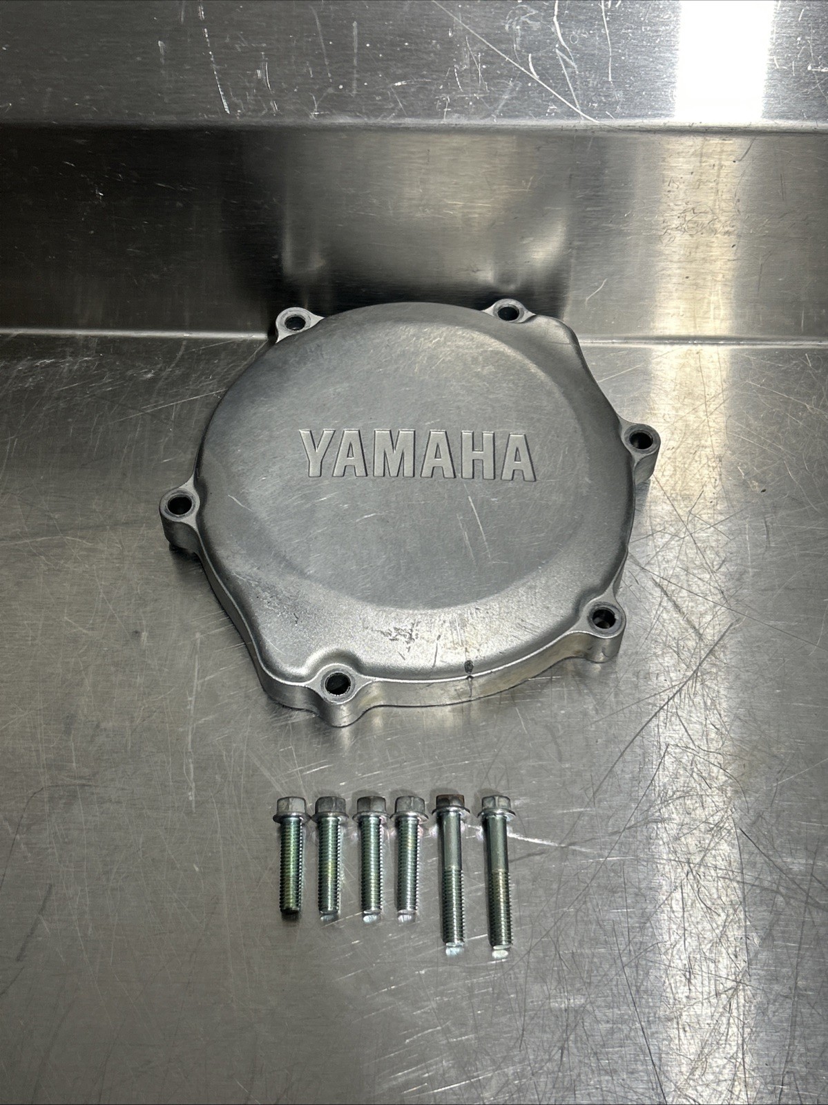 2018 18 - 23 Yamaha YZ 65 GENUINE OEM OUTTER Clutch Cover WITH BOLTS GOOD USED