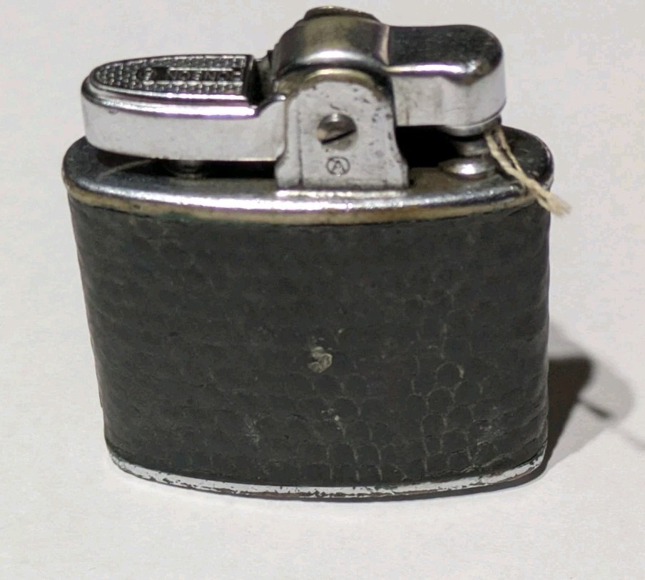 Ronson Standard Automatic Textured Black Leather Lighter