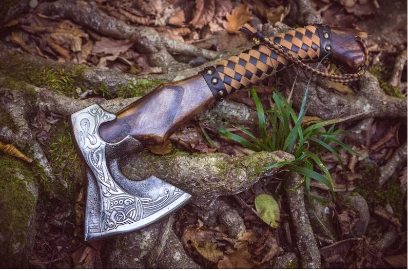Viking Bearded Axe – Traditional Throwing Hatchet with Leather Sheath,