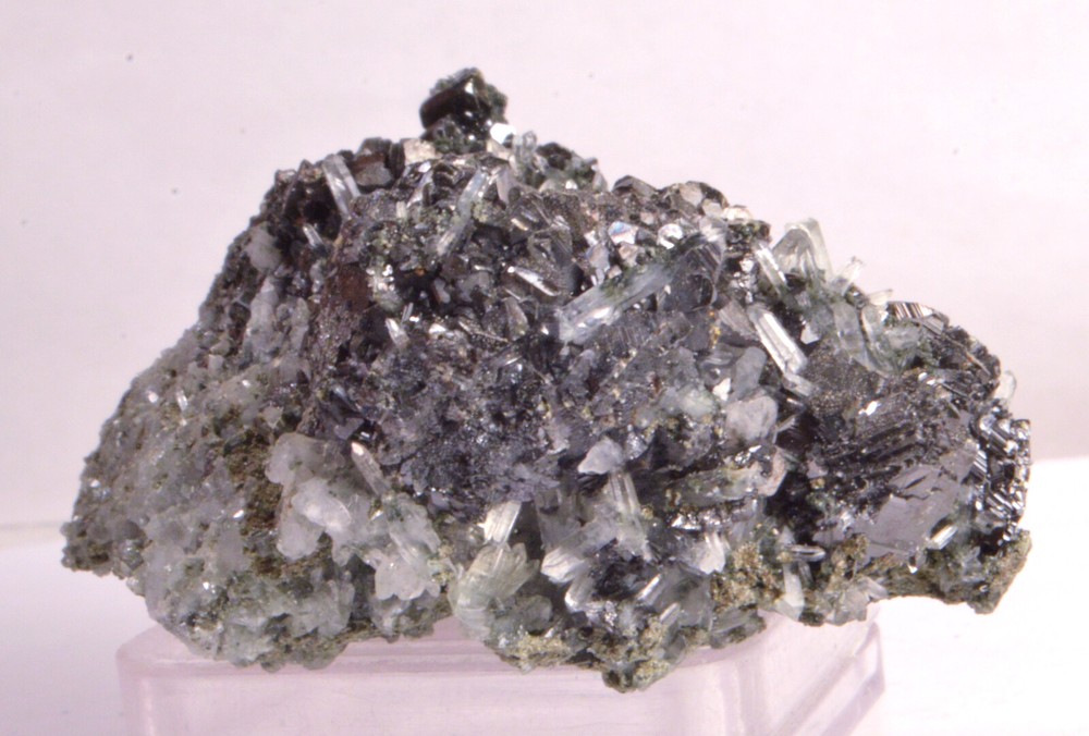 #8549 Sphalerite, Quartz - Bulgaria