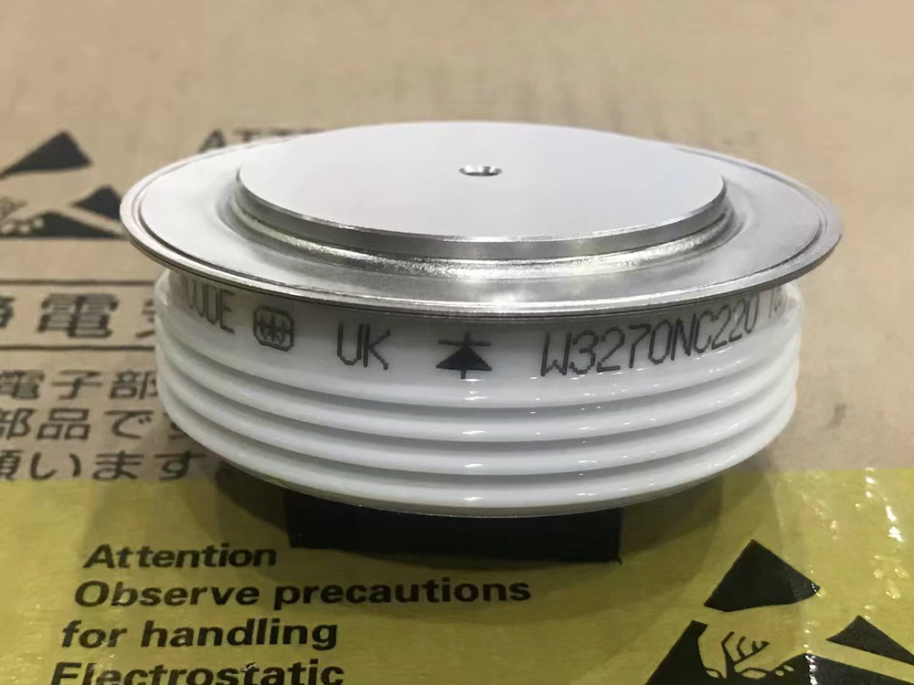 1PCS W3270NC220 Module expert new quality 100%