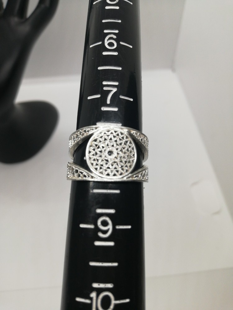 . 970 Solid Silver Women's Ring Size 8 Filigree New.