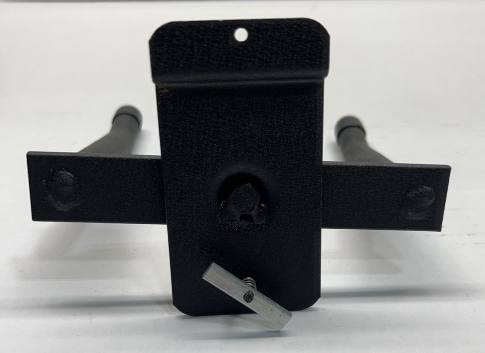 String Swing Horizontal Trumpet Hanger - Secure Wall Mount for Display & Storage