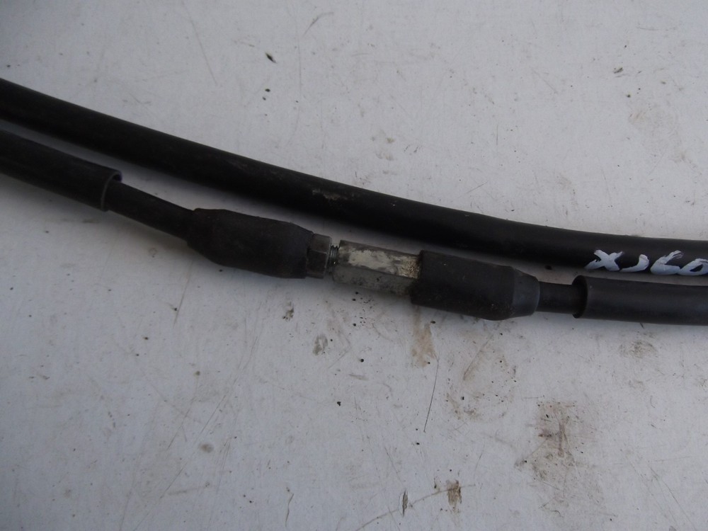 Yamaha XJ600 Diversion throttle cables,