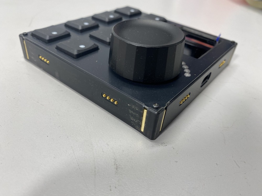 Intech Studio - VSN1 (Series 3) Modular Open-source MIDI Controller